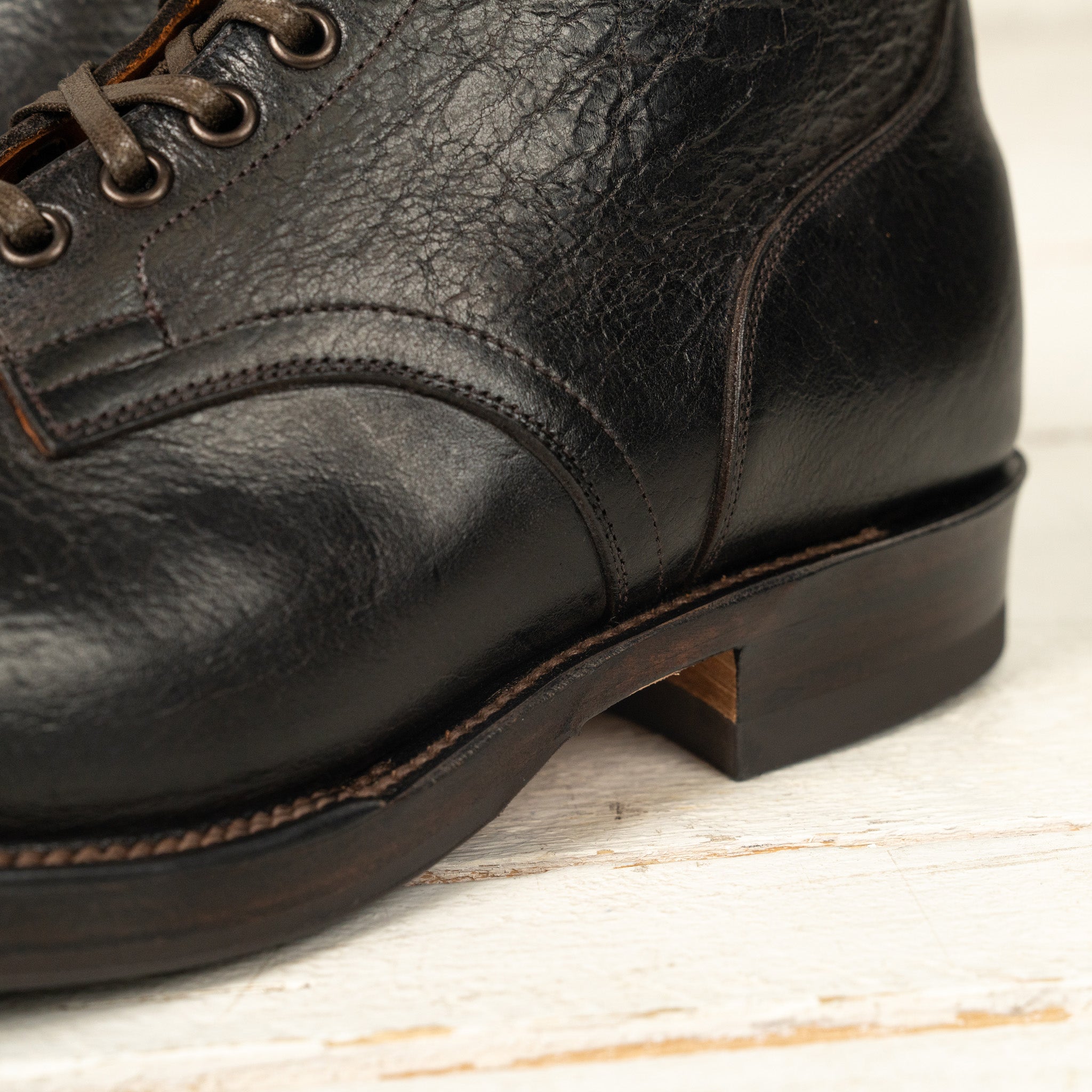 Service Boot 310 Kudu Dark Brown