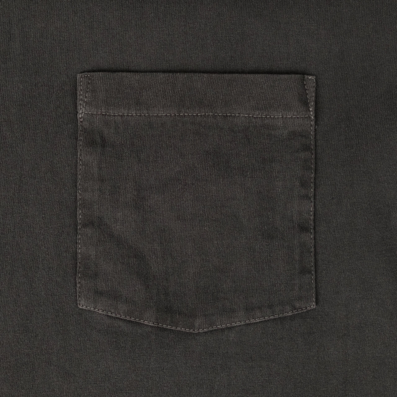 T-shirt Pigment Dye à poche Noir