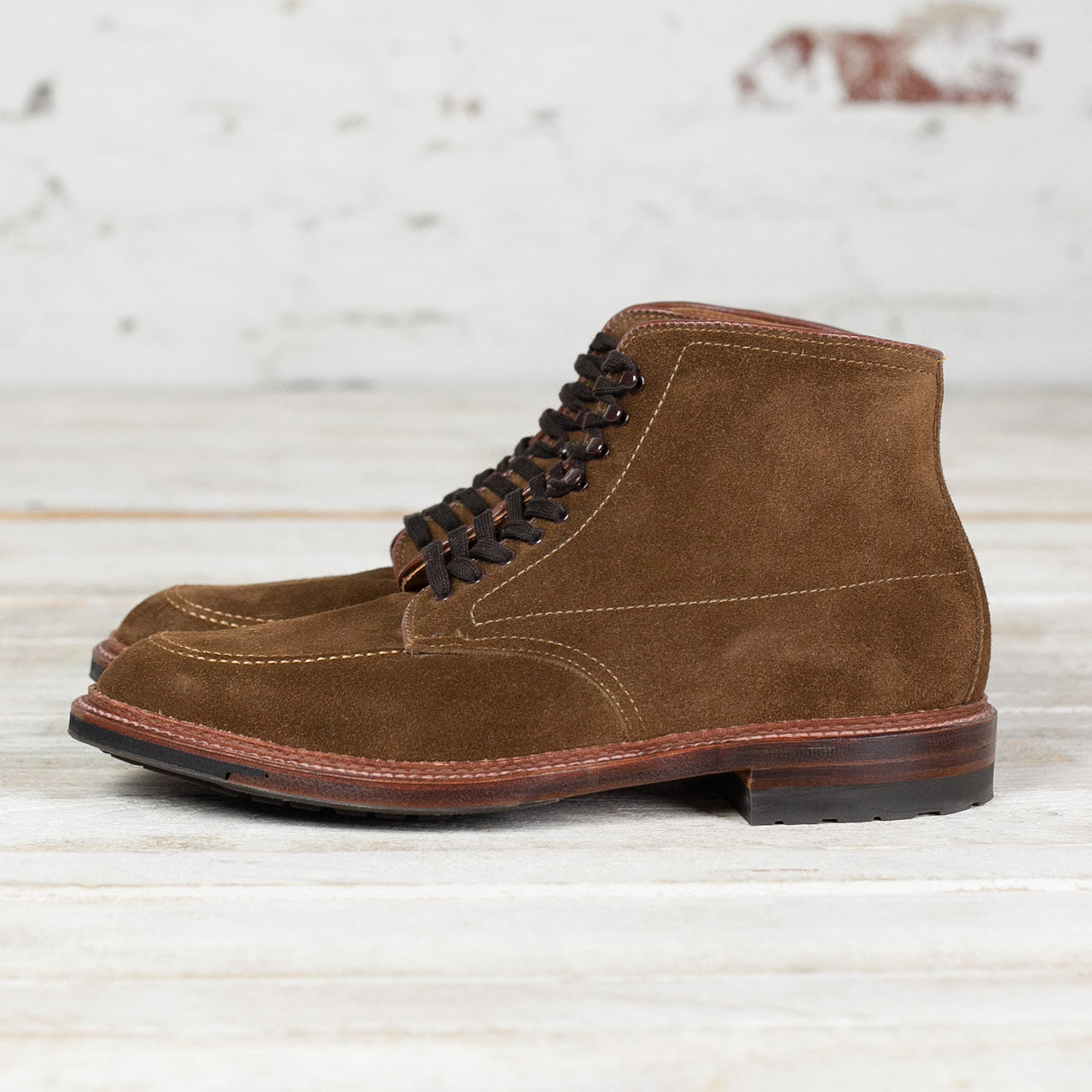 4011HC Indy Boot Snuff Suede