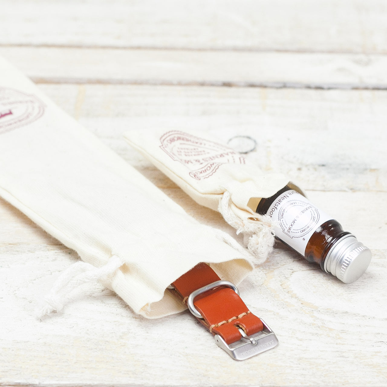 Barnes & Moore Nato Watch Strap watch strap brown