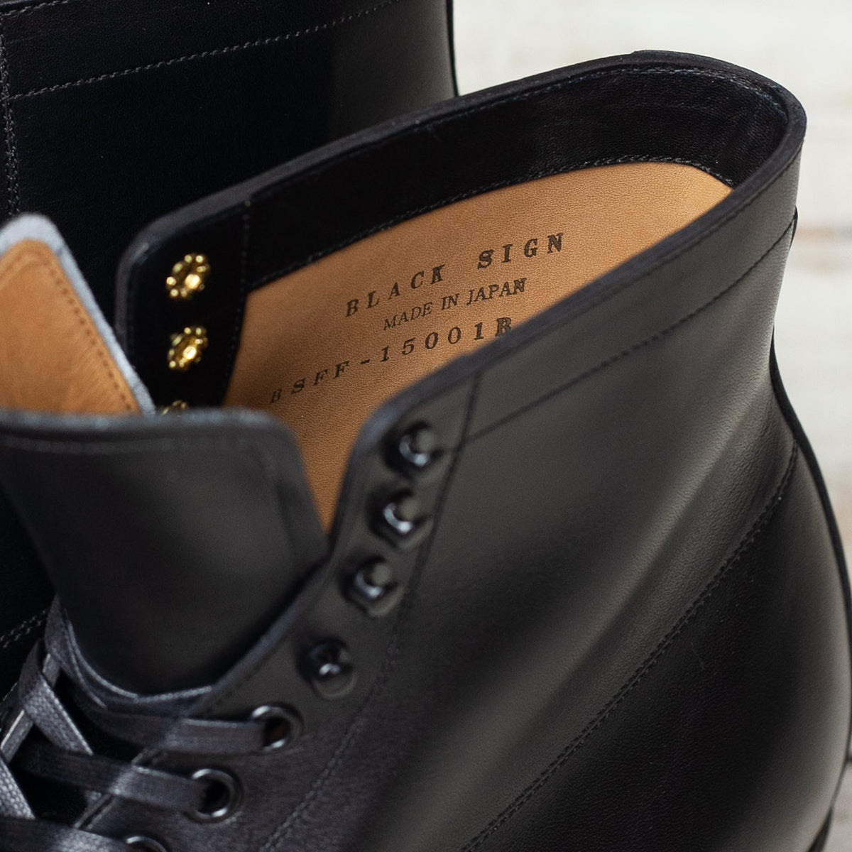 BLACK SIGN Army Last Mid Cut Dress Boot Black