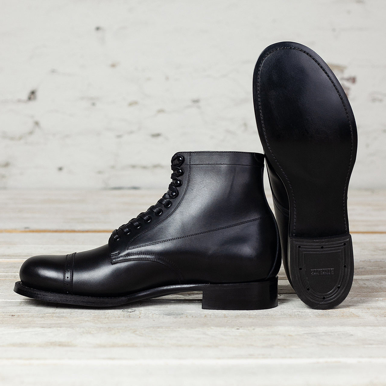 Army Last Mid Cut Dress Boot Schwarz