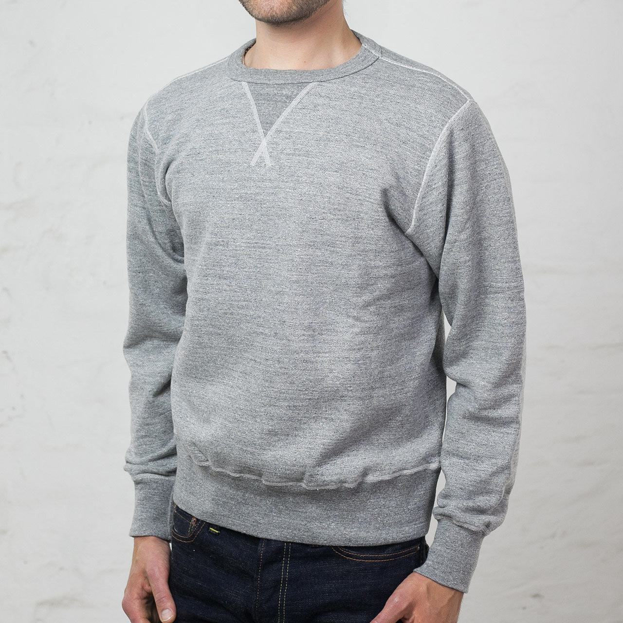 BR65622 Set-In Crew Sweat Grau Meliert
