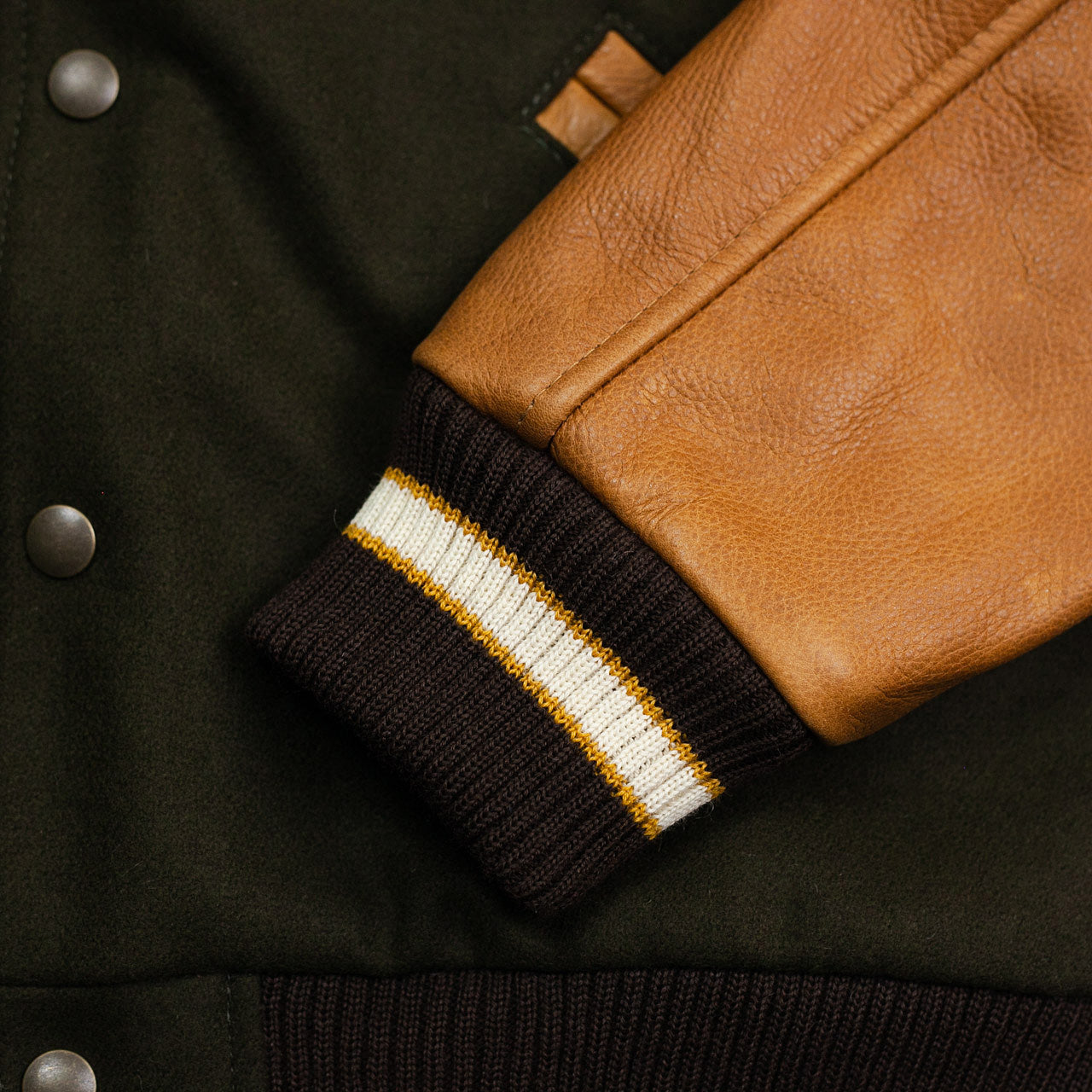 Varsity Jacke Loden / Rust