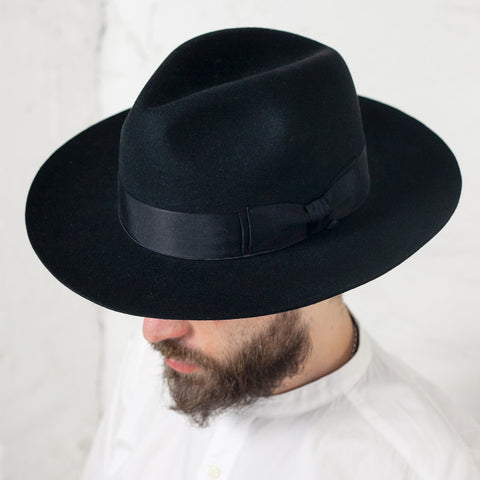 Front-H Hat Black
