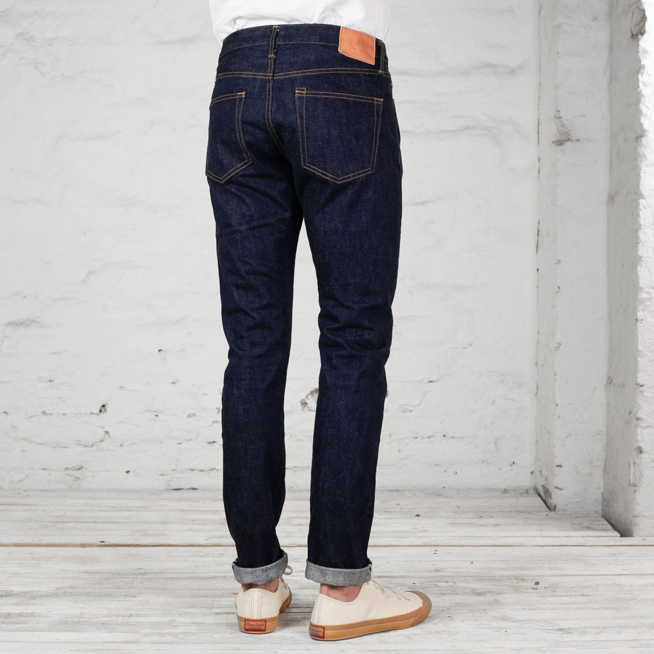 J201 14.8oz Indigo Tapered
