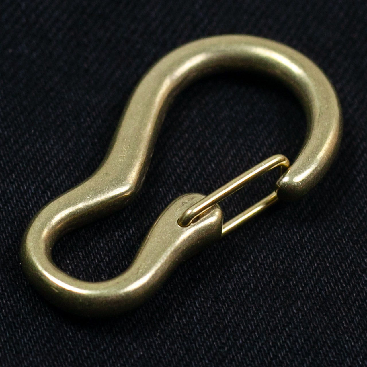 BR300 Karabiner Messing