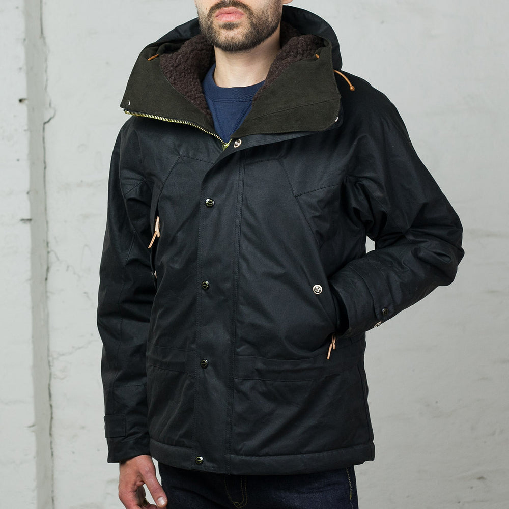 Mountain Jacket Black Waxed