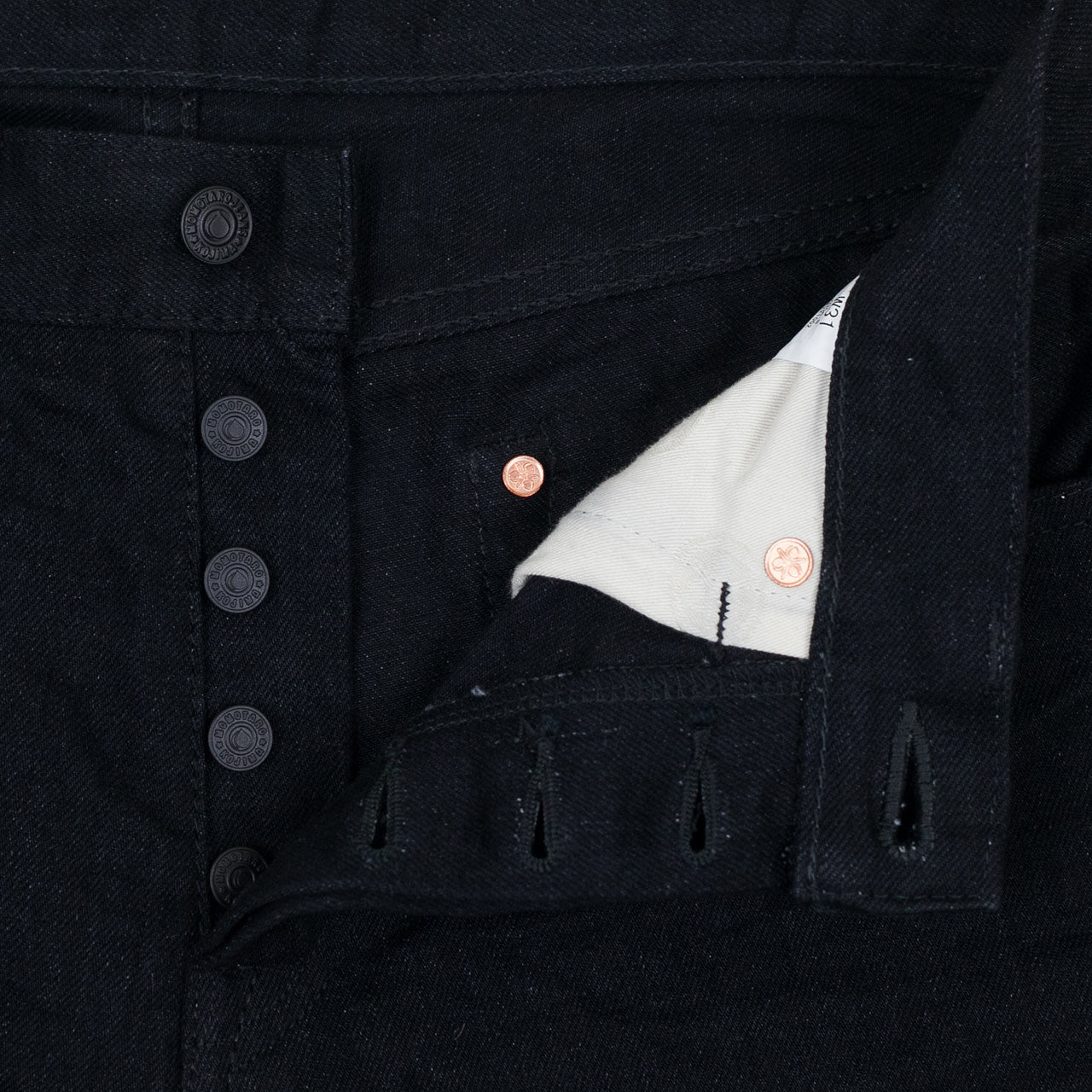Momotaro 0306-B 15.7oz Black x Black Tight Tapered Momotaro 0306-B 15.7oz Black x Black Tight Tapered