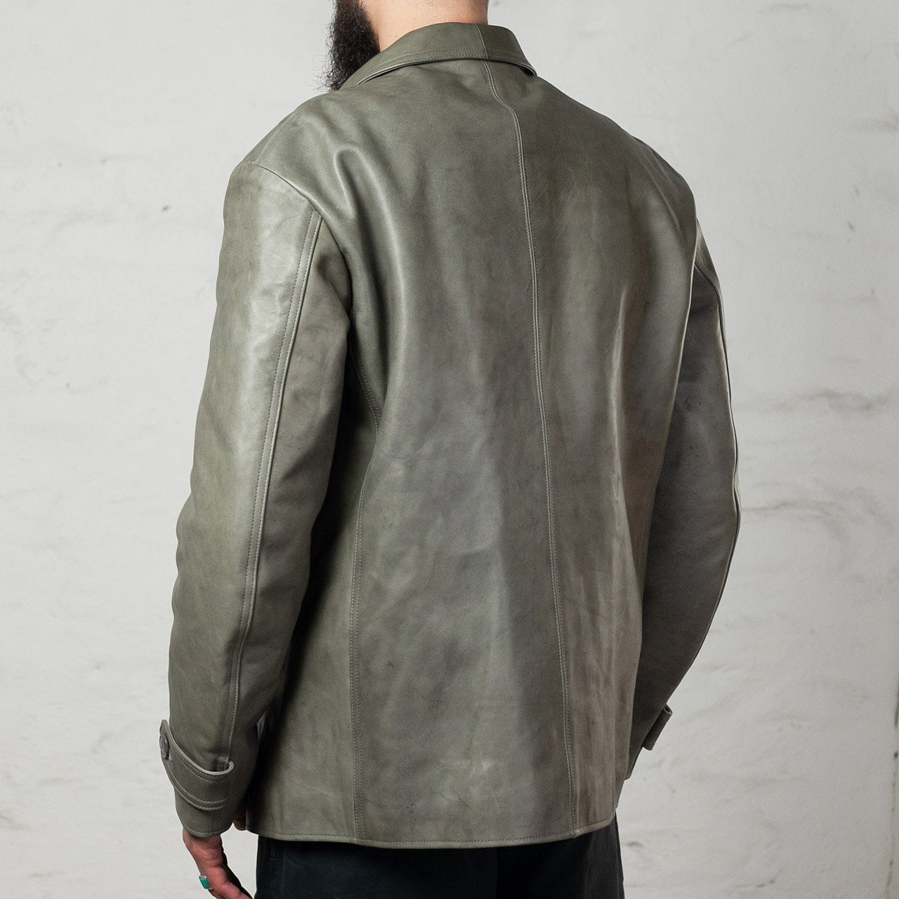 Corbusier Coat Pferdeleder Sage