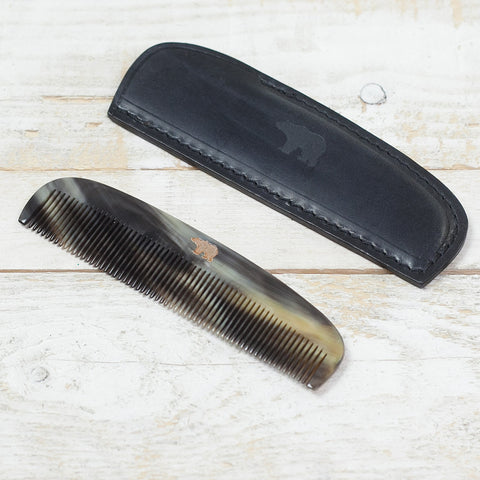 Hornkamm mit Etui Schwarz
