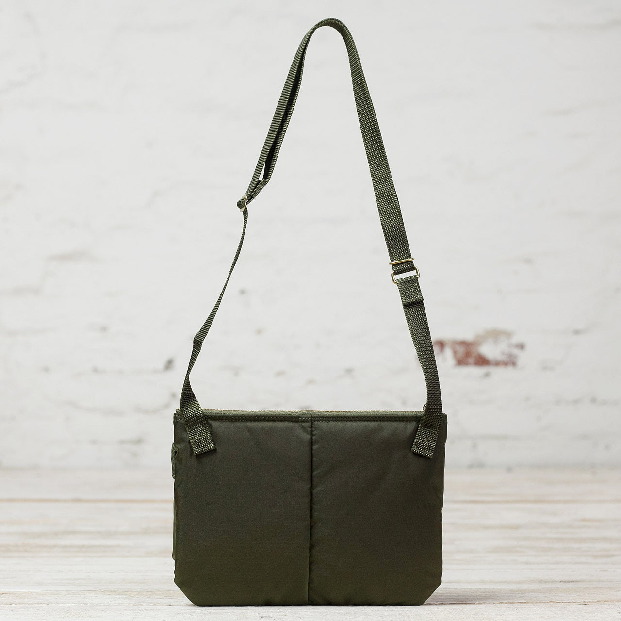 Force Shoulder Bag Olive Drab