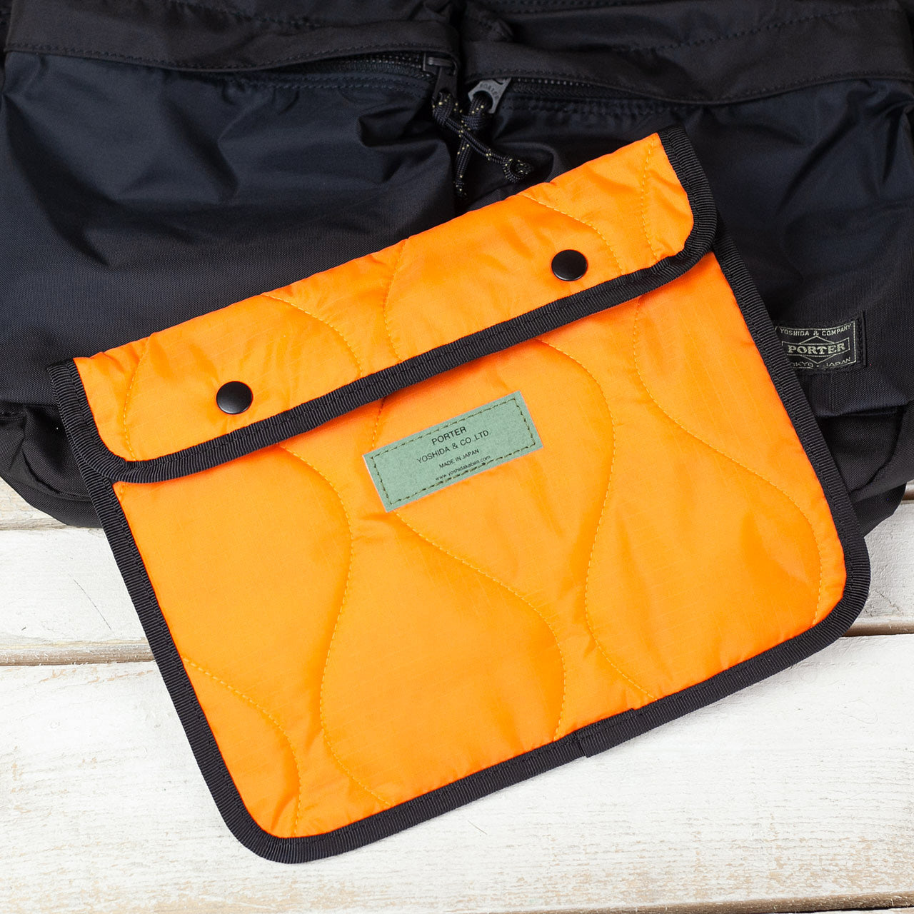 PORTER Force Shoulder Bag Large Schwarz