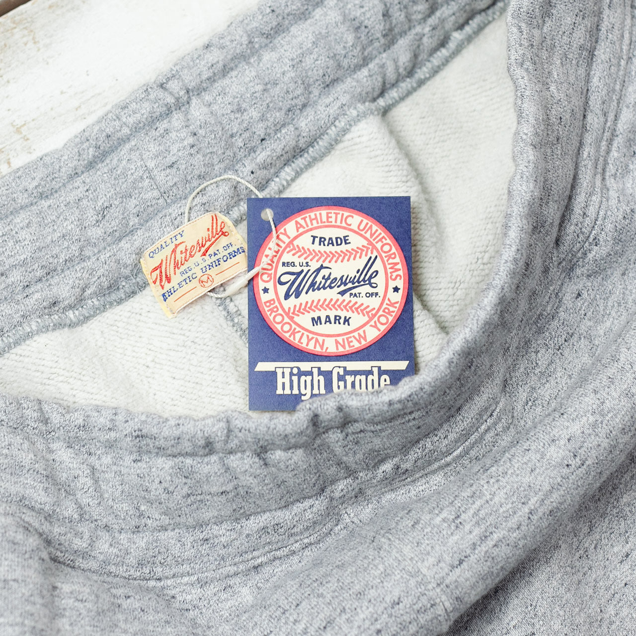 WV49036 Whitesville Heavy Sweatpants Grau Meliert