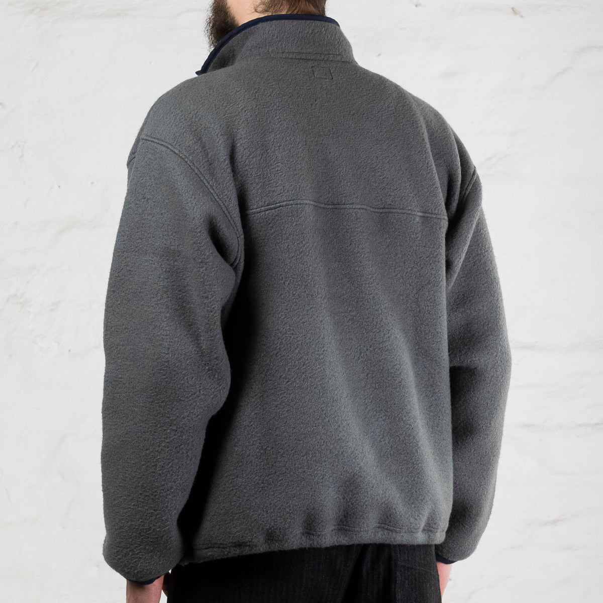 Snap Front Pull-Over Fleece Grau