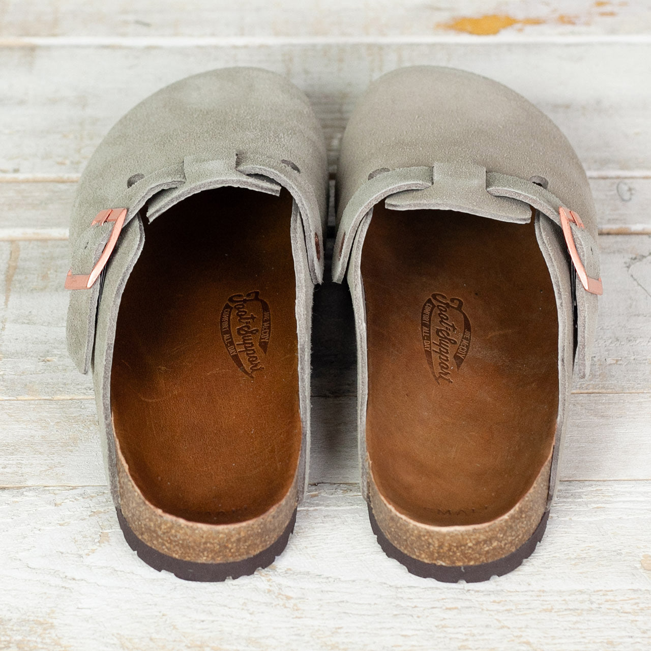 MA23012 Foot-Support Clogs Taupe