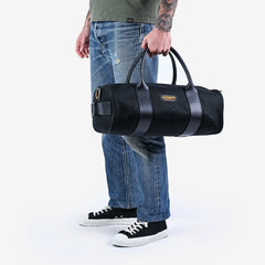 IHE-24-BLK 21 oz. Denim Buttero Leather Holdall Superblack