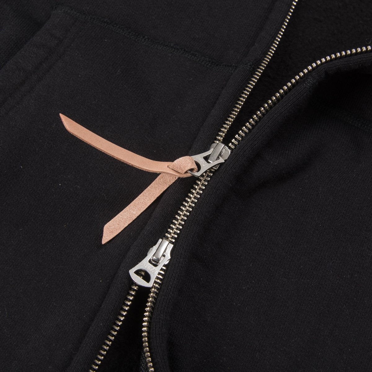 IHSW-10 14oz Ultra Heavy Zip Hoodie Black